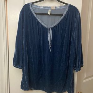 Sahalie velvet v-neck top, NWOT, blue, XL